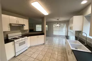 4512 Sojourner St, Austin, TX 78725 - Photo 2