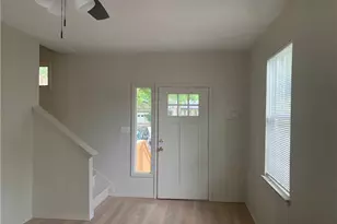 1604 Water St, Bastrop, TX 78602 - Photo 2