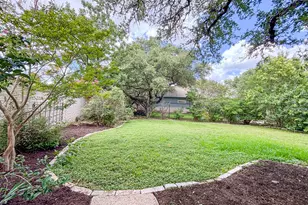 31 Lost Meadow Trail, The Hills, TX 78738 - Photo 32