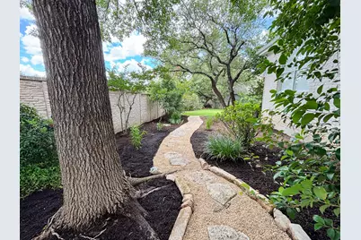31 Lost Meadow Trail, The Hills, TX 78738 - Photo 30