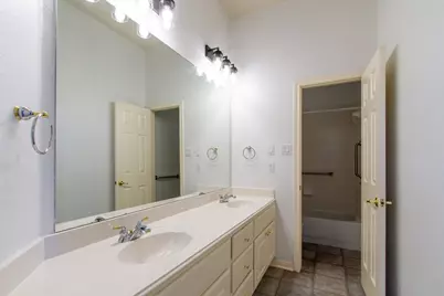 31 Lost Meadow Trail, The Hills, TX 78738 - Photo 26