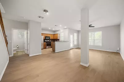 5708 W Gate Boulevard, Austin, TX 78745 - Photo 2