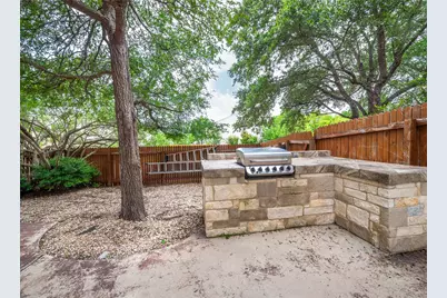 125 Hometown Parkway, Kyle, TX 78640 - Photo 38