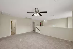 125 Hometown Pkwy, Kyle, TX 78640 - Photo 22