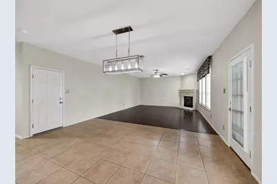 125 Hometown Parkway, Kyle, TX 78640 - Photo 10
