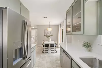 5306 Wellington Drive, Austin, TX 78723 - Photo 14