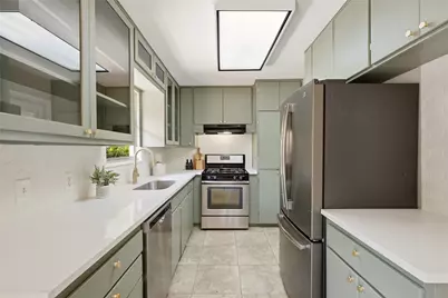 5306 Wellington Drive, Austin, TX 78723 - Photo 10