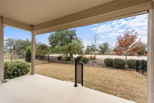 201 Paint Creek Ln, Georgetown, TX 78633 - Photo 16