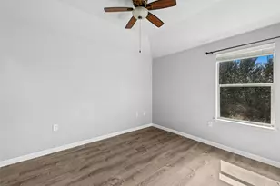 5929 Abby Ann Ln, Austin, TX 78747 - Photo 20