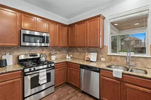 5929 Abby Ann Ln, Austin, TX 78747 - Photo 8