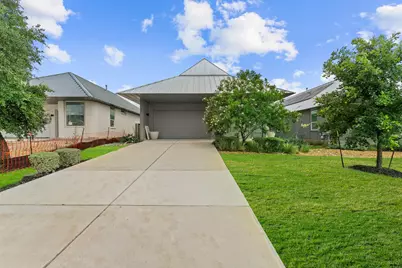 109 Rough Creek Road, Georgetown, TX 78628 - Photo 2