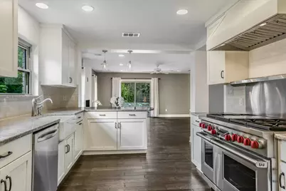 306 Briarwood Trail, Austin, TX 78746 - Photo 6