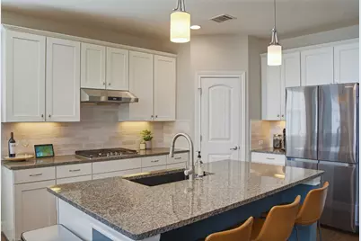 16025 Cinca Terra Drive, Austin, TX 78738 - Photo 10