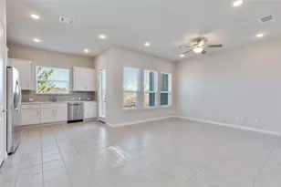 1015 Vista View Dr, Georgetown, TX 78626 - Photo 10