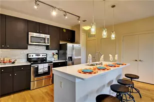 1900 Barton Springs Rd, Austin, TX 78704 - Photo 4