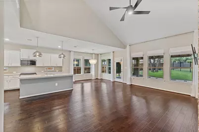 400 Pinnacle View Drive, Georgetown, TX 78628 - Photo 6