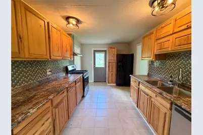138 San Jacinto Street, Bastrop, TX 78602 - Photo 8
