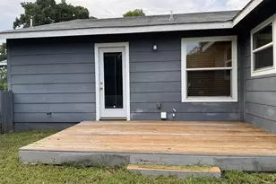142 A Voss Pkwy, Cedar Creek, TX 78612 - Photo 2