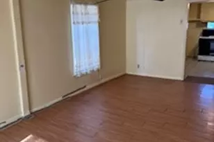 109 Tennessee St, Taylor, TX 76574 - Photo 2