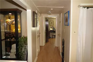 1310 S Pine St, Georgetown, TX 78626 - Photo 8