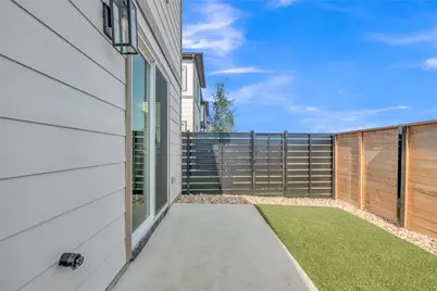9317 Curious Squirrel Street, Austin, TX 78744 - Photo 8