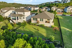 270 Baldovino Skyway, Lakeway, TX 78738 - Photo 28