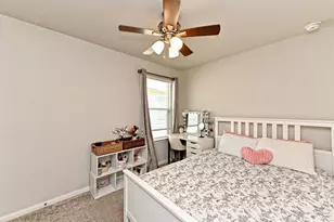 112 Groves Ln, Hutto, TX 78634 - Photo 22