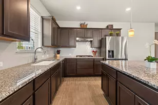 105 Harborside Dr, San Marcos, TX 78666 - Photo 10
