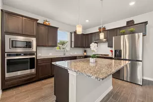 105 Harborside Dr, San Marcos, TX 78666 - Photo 8
