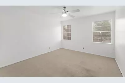 8911 Little Walnut Parkway, Austin, TX 78758 - Photo 18