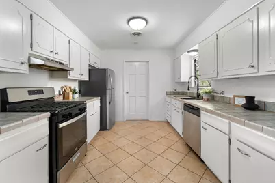 8911 Little Walnut Parkway, Austin, TX 78758 - Photo 4