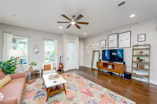 2113 Glendale Pl, Austin, TX 78704 - Photo 8
