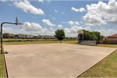 13604 Coomes Drive, Del Valle, TX 78617 - Photo 22