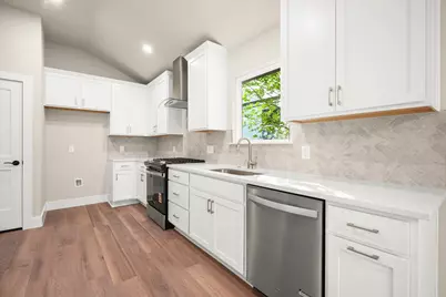 8802 Ampezo Trail, Austin, TX 78749 - Photo 4