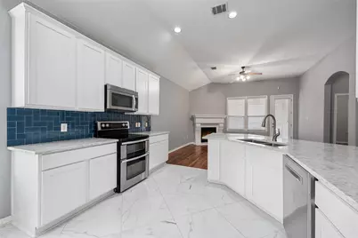 123 Justin Leonard Drive, Round Rock, TX 78664 - Photo 14