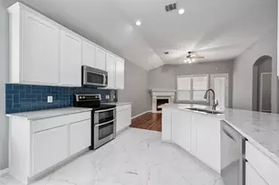 123 Justin Leonard Dr, Round Rock, TX 78664 - Photo 14