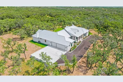 172 Crooked Creek Court, Johnson City, TX 78636 - Photo 28