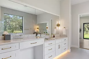 172 Crooked Creek Ct, Johnson City, TX 78636 - Photo 18