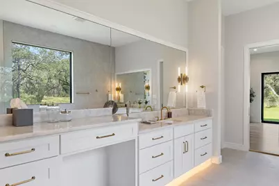 172 Crooked Creek Court, Johnson City, TX 78636 - Photo 18