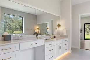 172 Crooked Creek Ct, Johnson City, TX 78636 - Photo 18