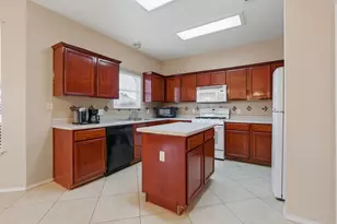 1424 Marsh Harbour Dr, Round Rock, TX 78664 - Photo 10