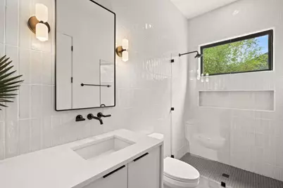 907 Karen Avenue, Austin, TX 78757 - Photo 16
