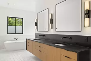 907 Karen Ave, Austin, TX 78757 - Photo 14