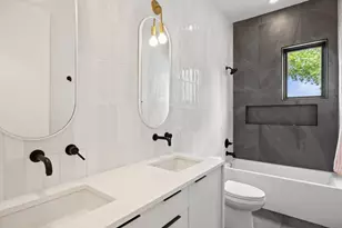 907 Karen Ave, Austin, TX 78757 - Photo 18