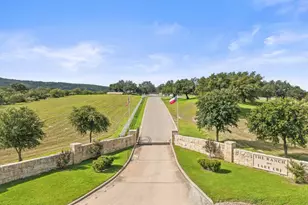 117 Hannahs Way, Burnet, TX 78611 - Photo 4