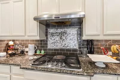 1063 Cedar Glen Drive, New Braunfels, TX 78132 - Photo 12