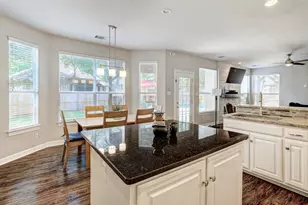 205 Del Aire Ct, Georgetown, TX 78628 - Photo 12