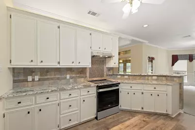 1906 Meadow Ridge Drive, Taylor, TX 76574 - Photo 6