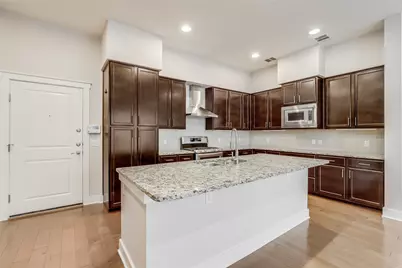 2520 Bluebonnet Lane #38, Austin, TX 78704 - Photo 12
