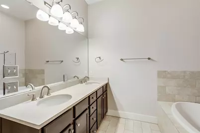 2520 Bluebonnet Lane #38, Austin, TX 78704 - Photo 18